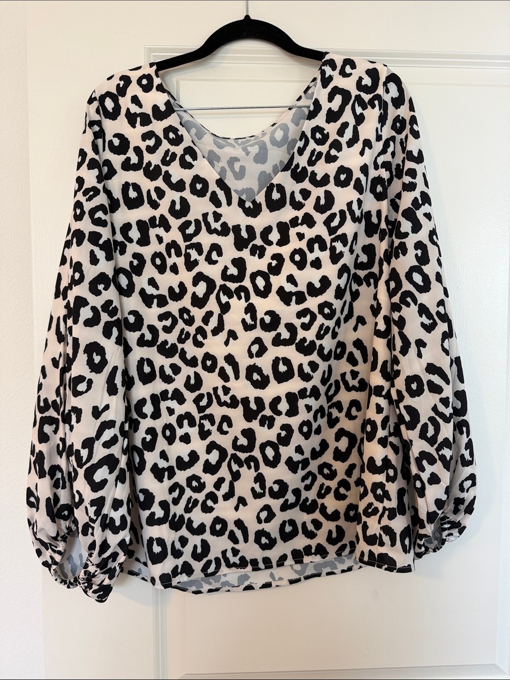 Women's Black & White Leopard Print V-Neck Blouse